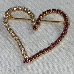 Vtg Costume Brooch  1.5"x1.5" Gold Tone Glass Stone Pin Valentine's Day Gift